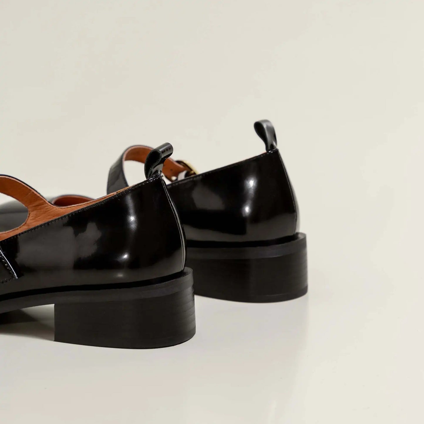 Amelia Square Toe Shoes- black