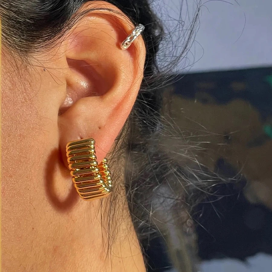 Feeling Groovy Hoops- silver