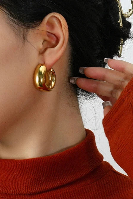 Olivia Hoops- gold