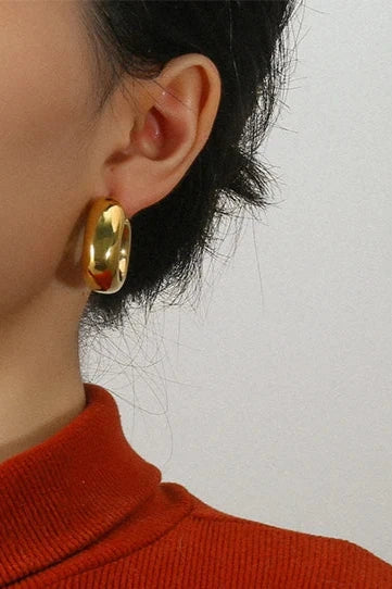 Olivia Hoops- gold