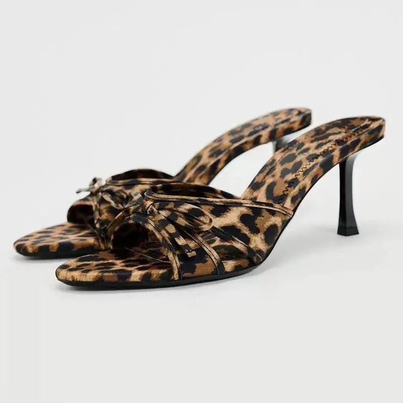 Savannah Heels- black
